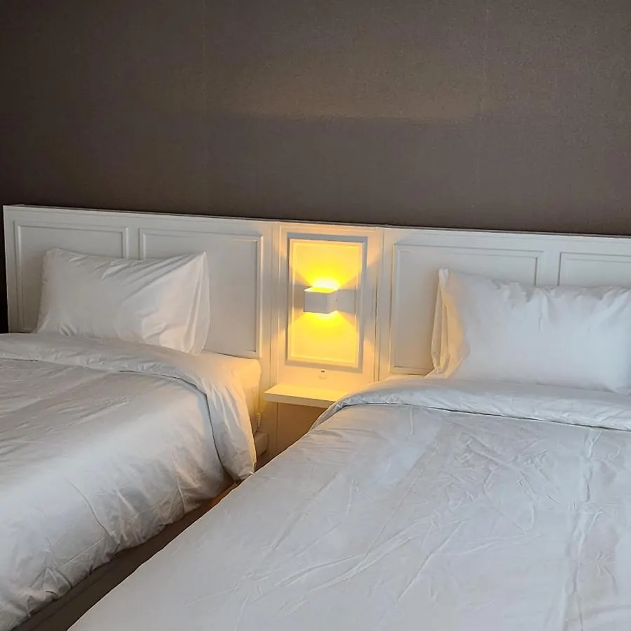 Deluxe Twin Room Haeundae Elbon The Stay Busan