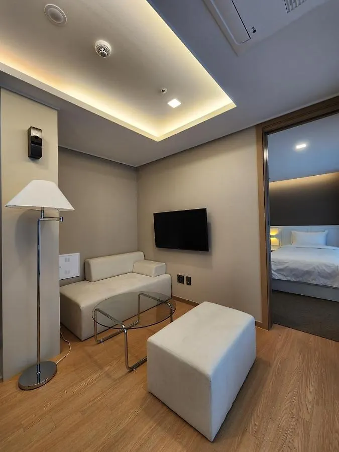 Deluxe Twin Room Haeundae Elbon The Stay Busan
